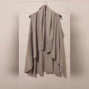 Shawl with arm holes